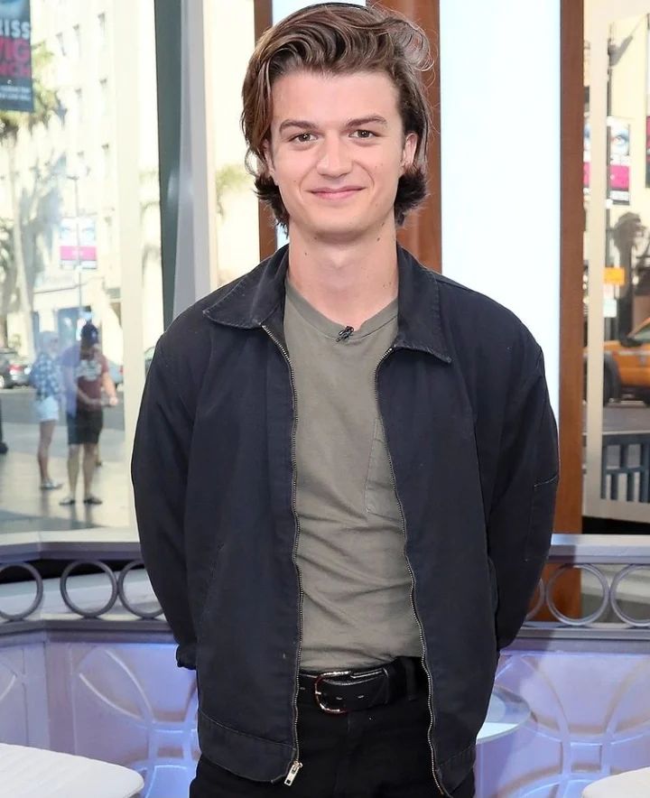 Joe Keery - Wikipedia