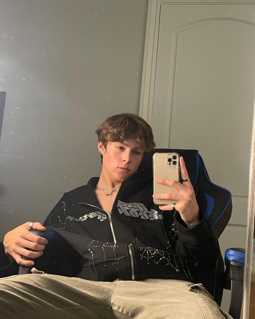 TikTok Star Jackson Dean Phone Number, House Address, Email and Other Contact Details